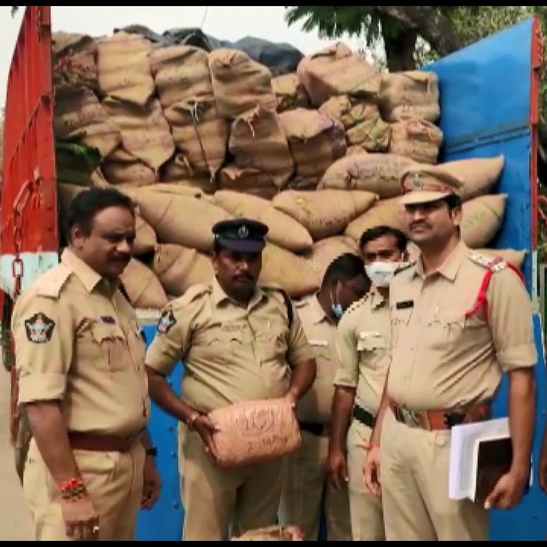 Andhra Pradesh | Police seized a consignment of 1400 kg of ‘ganja’ (cannabis) worth Rs 40 lakh. We arrested two accused on the charge of drug peddling: A Srinivasa Rao, Additional SP