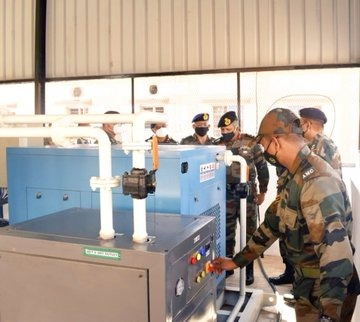 GOC #DesertCorps commissioned an Oxygen Generation Plant supplying 30,000 ltr/hr ensuring 237 oxygen beds in the largest MH of Rajasthan at Jodhpur.