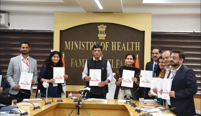 Union Health Minister  @mansukhmandviya  launches ICMR/DHR Policy on Biomedical Innovation & Entrepreneurship for medical professionals, scientists & technologists at medical, dental, para-medical institutes & colleges.
