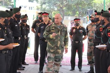 Lt Gen A Arun, GOC-Dakshin Bharat Area Indian Army visited Kovai Terriers, Coimbatore. The GOC was briefed on the operational preparedness of the Unit. The GOC exhorted All Ranks to maintain their high standard of professionalism and josh during the interaction.