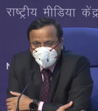 There has been a sharp surge in the number of Covid cases in many countries in the world. This notes an increasing trajectory of rising cases on a daily basis. Even today, around 15,00,000 cases are reported daily in the world: Luv Aggarwal, Joint Secretary, @MoHFW_INDIA