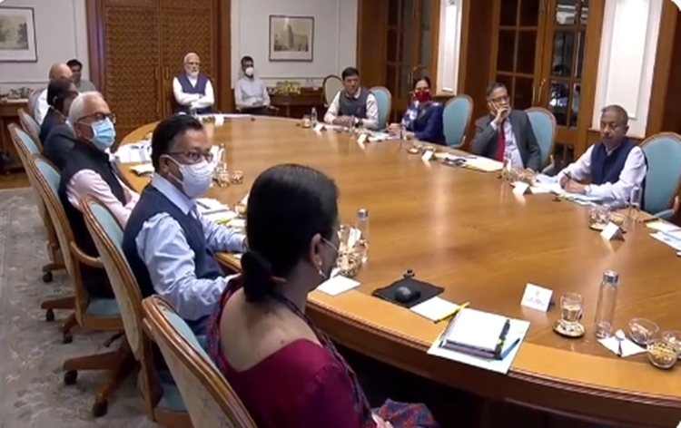 PM Modi reviews COVID-19 situation and vaccination drive across the country; Lauds Healthcare workers for ensuring stellar vaccination campaign