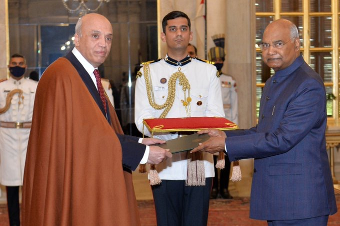 President Ram Nath Kovind accepted credentials from Ambassadors/High Commissioners of the People’s Democratic Republic of Algeria, the Republic of Malawi, Canada, the Republic of Indonesia, and the Russian Federation.
