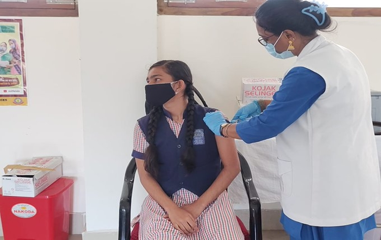 Over 3 lakh children aged 12 to 14 years administered first dose of Covid vaccine on first day