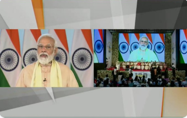 PM Narendra Modi hails role of media in promoting government programmes