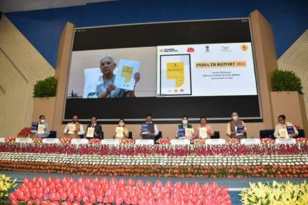 World TB Day 2022: Governor of UP,  @anandibenpatel  inaugurates “STEP Up to End TB 2022” Summit in presence of Union Minister  @mansukhmandviya . Urges all to Adopt Children with TB to make an exemplary contribution towards ‘TB Mukt Bharat’ Abhiyaan.