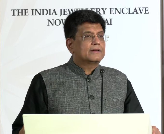 We're working actively to promote brand India & are having expanded outreach with various countries in the world. This'll help in giving impetus to labor-oriented job-generating sectors including jewellery industry: Union Minister  @PiyushGoyal  at Indian Jewellery Enclave in Dubai