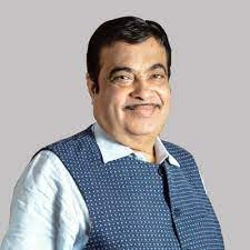 Union Road Transport & Highways Minister  @nitin_gadkari  reaches Parliament in a pilot project green hydrogen-powered car. He said, the manufacturing of green hydrogen will begin in country, imports will be curbed & new employment opportunities will be created.