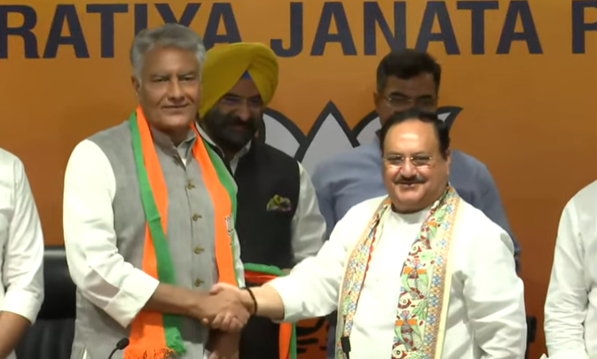 Former Punjab Congress Chief Sunil Jakhar joins BJP