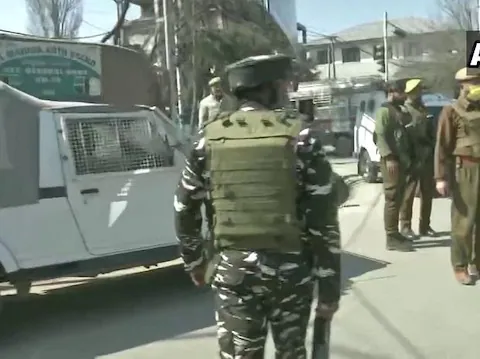 Pulwama encounter | One more terrorist killed; two AK rifles recovered. Total 2 terrorists neutralized so far: Jammu & Kashmir Police