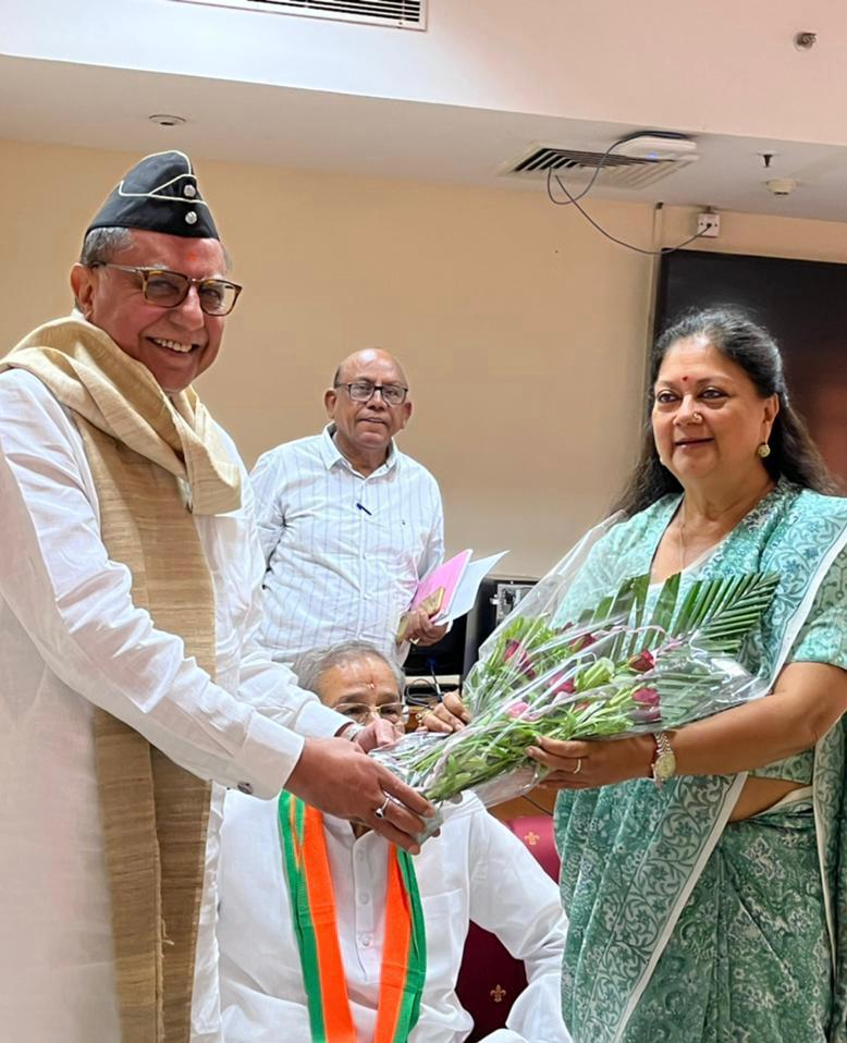 Subhash Chandra filed his nomination for the Rajya Sabha elections in Rajasthan as a BJP candidate.