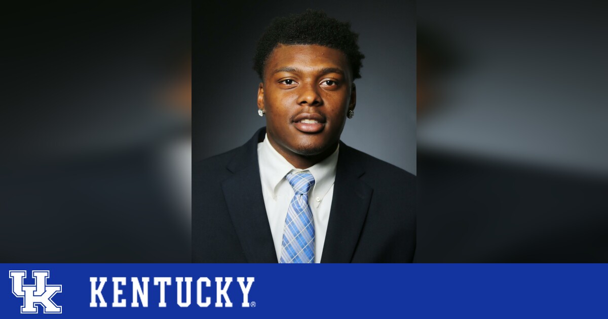 Kentucky Football: Different Players To Wear Chris Oats 22