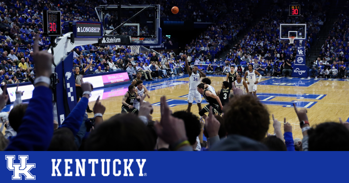 The Antonio Reeves VIP Experience at Kroger Field