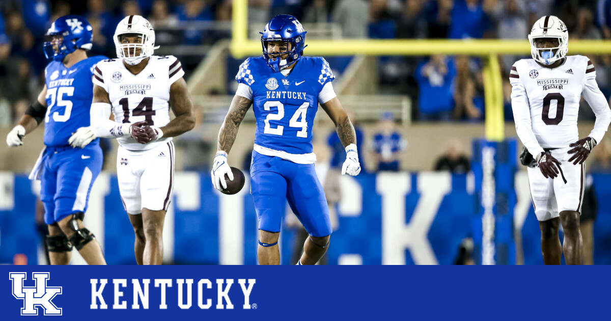 Cats Preparing for Challenge, Opportunity at No. 3 Tennessee