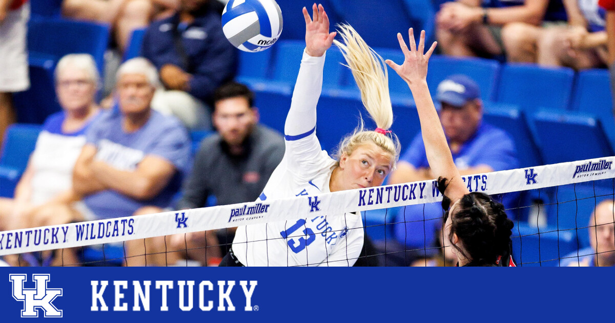 Kentucky Volleyball Team Wins First Rupp Arena Match Against Western