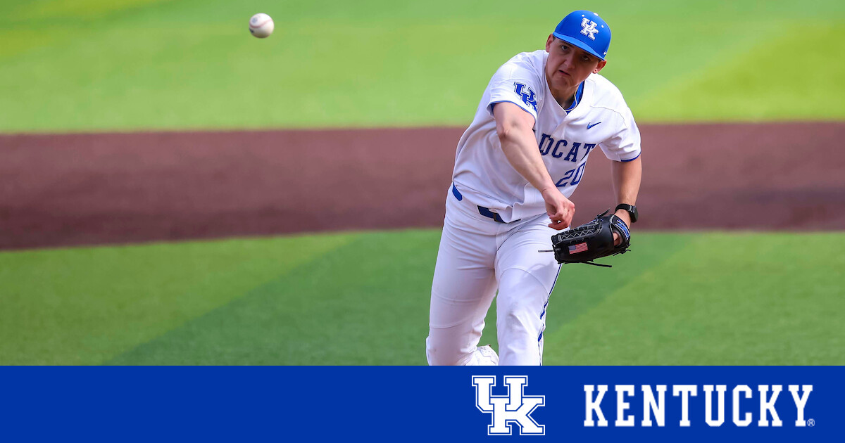 Mason Moore Sparkles, No. 25 Kentucky Defeats Kennesaw State, 5-2