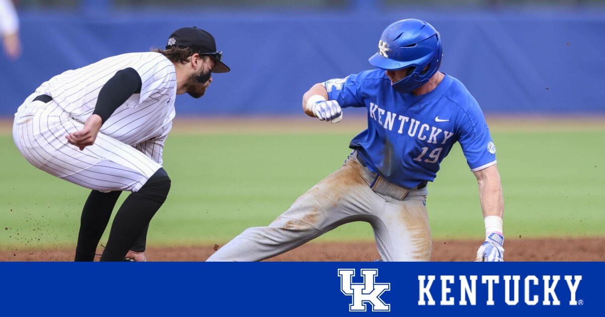 No. 2 Kentucky Opens Lexington Regional Against Western Michigan on Friday