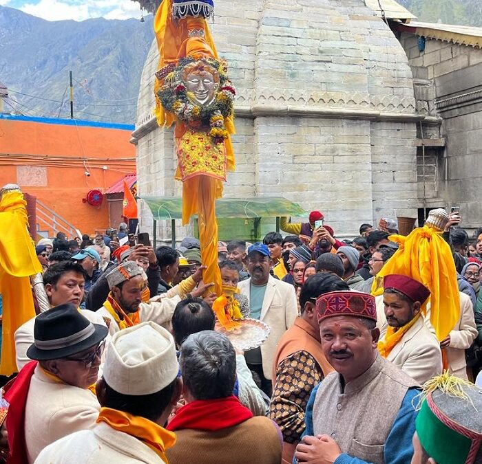 उत्सव: माणा घंटाकर्ण ने दिया भगवान बदरीविशाल को मातामूर्ति आने का आमंत्रण–