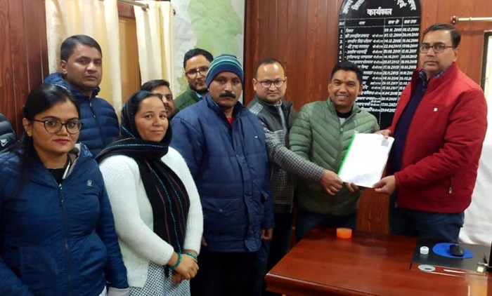 हक की लड़ाई: पुरानी पेंशन की मांग को लेकर 10 दिसंबर को मुख्यमंत्री आवास के घेराव का एलान–