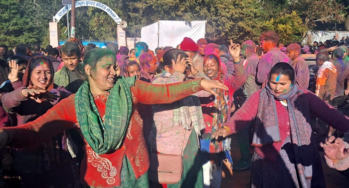 चमोली: चमोली में शांतिपूर्ण ढंग से मतदान संपन्न, नगर पंचायत में पहले एक वोट से जीते, रिकाउंटिंग हुए तो तीन वोट से फिर काउंटिंग में 7 वोट से जीतकर बने सोहन लाल अध्यक्ष–
