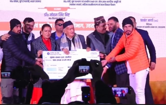 चमोली: राज्य स्तर पर प्रथम स्थान पर रहा चमोली जनपद का यह युवक मंगल दल–