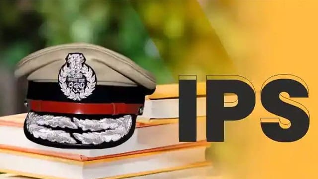 UP IPS Transfer: यूपी पुलिस में फेरबदल, 18 आईपीएस अफसरों का ट्रांसफर…