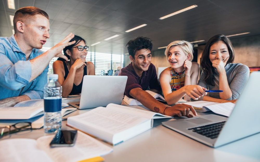 Cómo fomentar la participación y el compromiso de los empleados en la  empresa