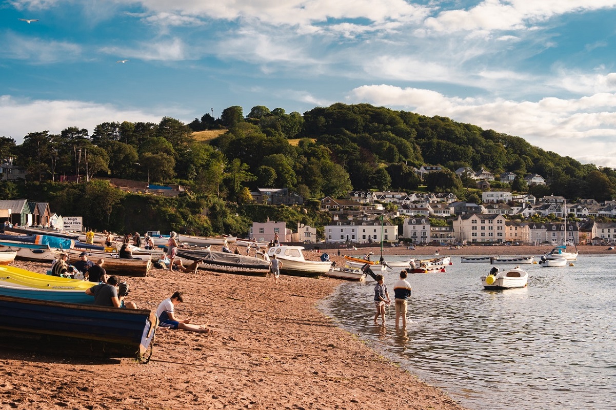 What is the average uk retirement income unbiased co uk