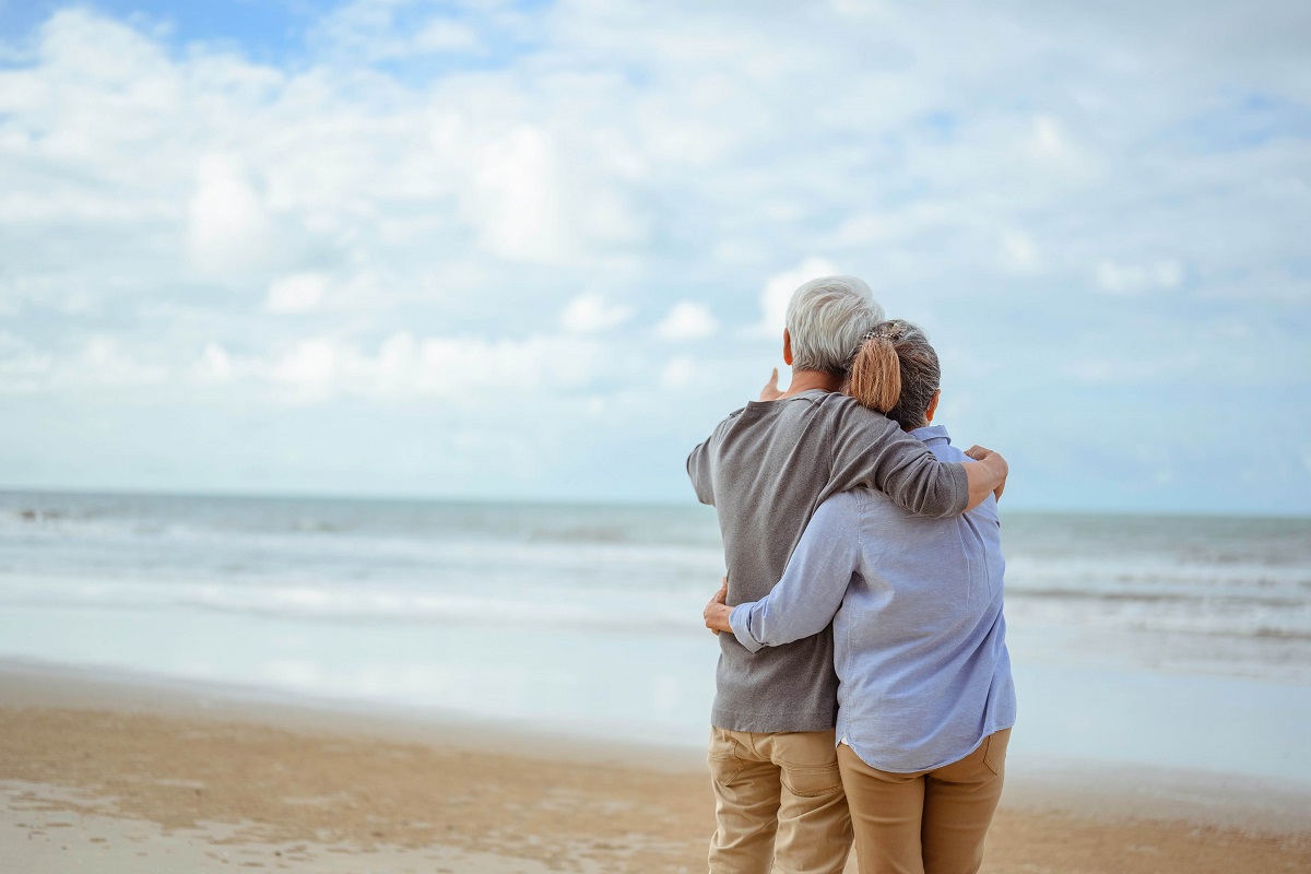 How to plan for retirement at different life stages