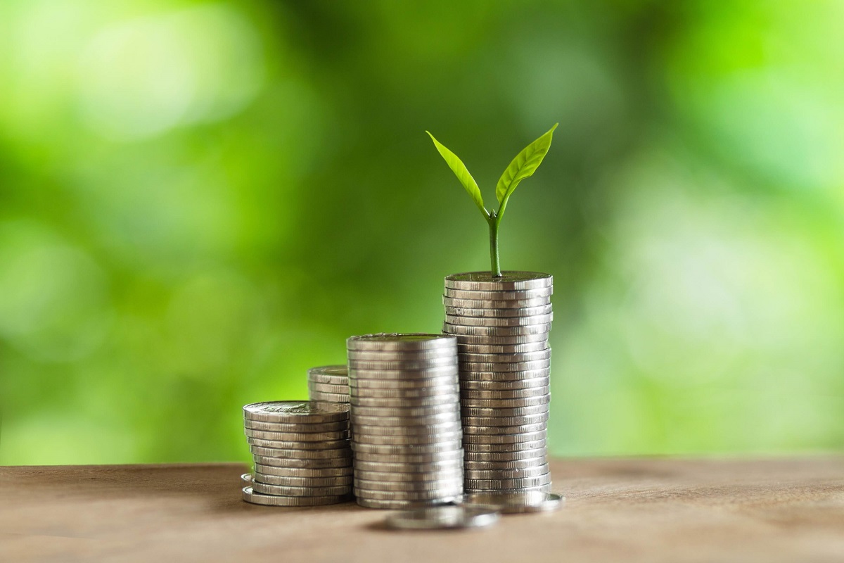 Investing £100,000 for or growth