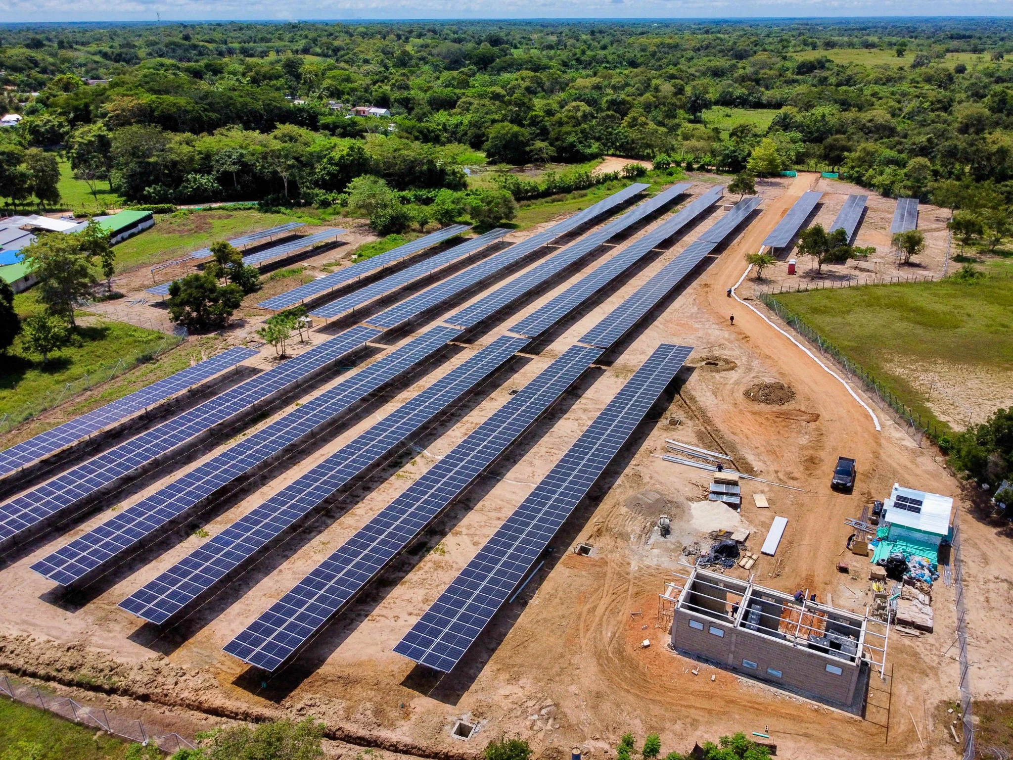 Granaja de paneles solares