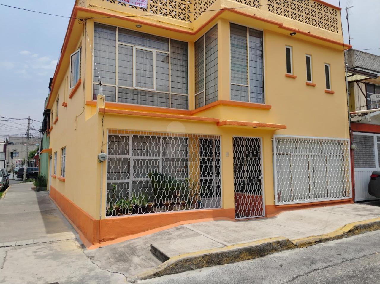 Casa sola en venta en Constitución de 1917, Iztapalapa, Ciudad de México