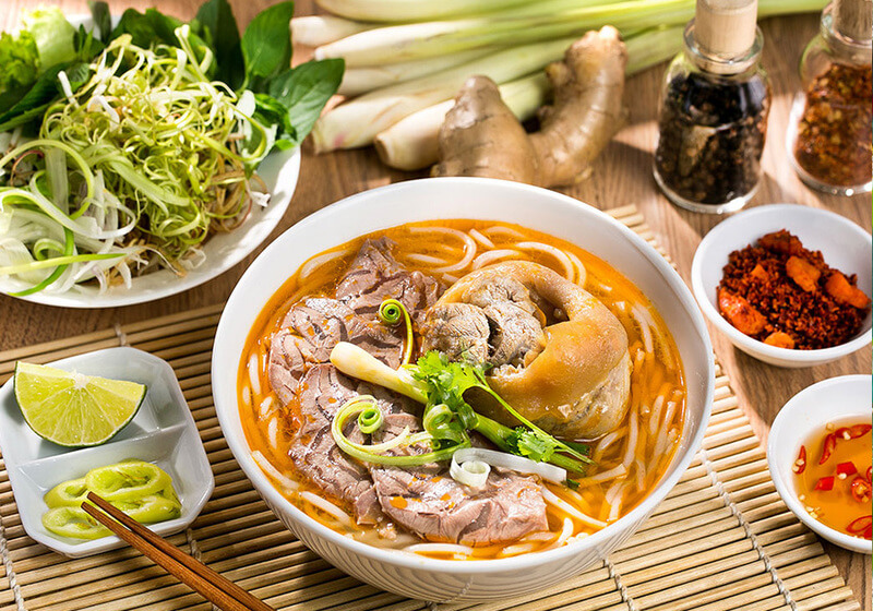 Bun bo Hue kinh nghiệm du lịch Huế