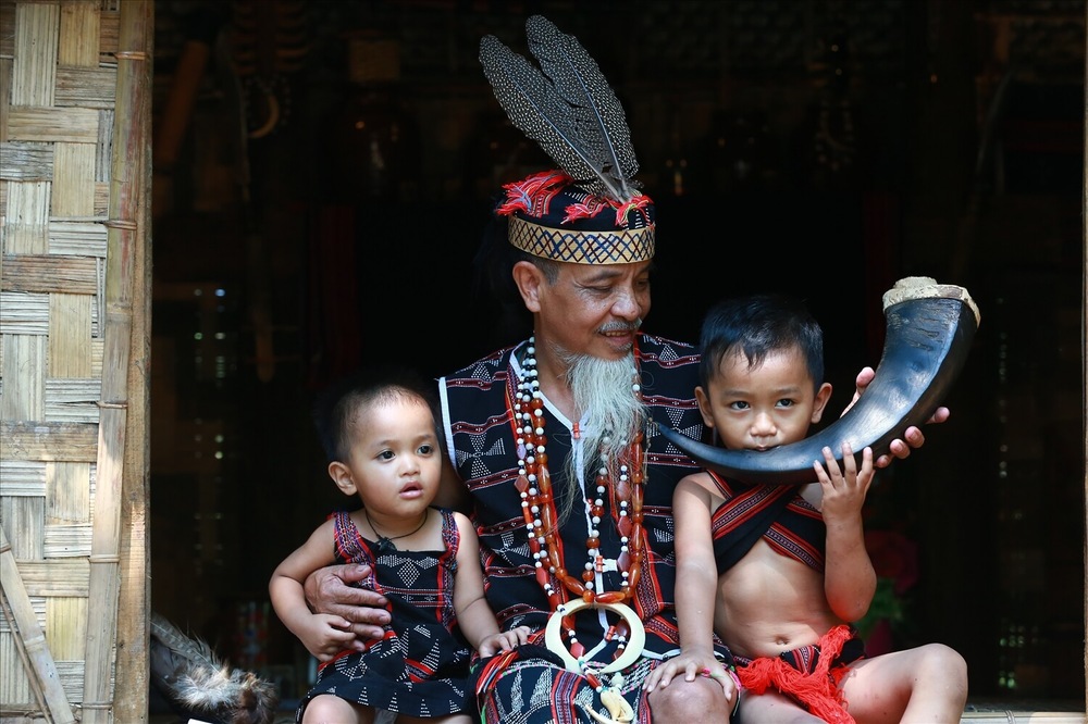 dan toc co tu o da nang làng chài Đà Nẵng