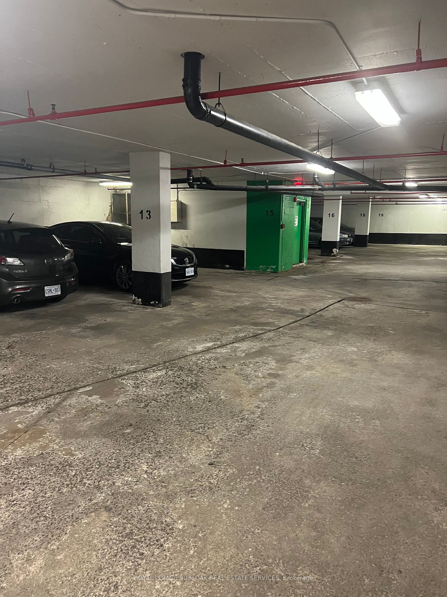 406 1415 Ghent Ave Burlington 599,900 • IVANRE