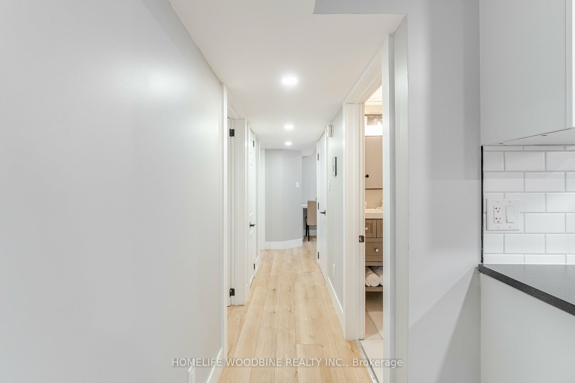 107 Winchester Blvd Hamilton 949,888 • UnityRE