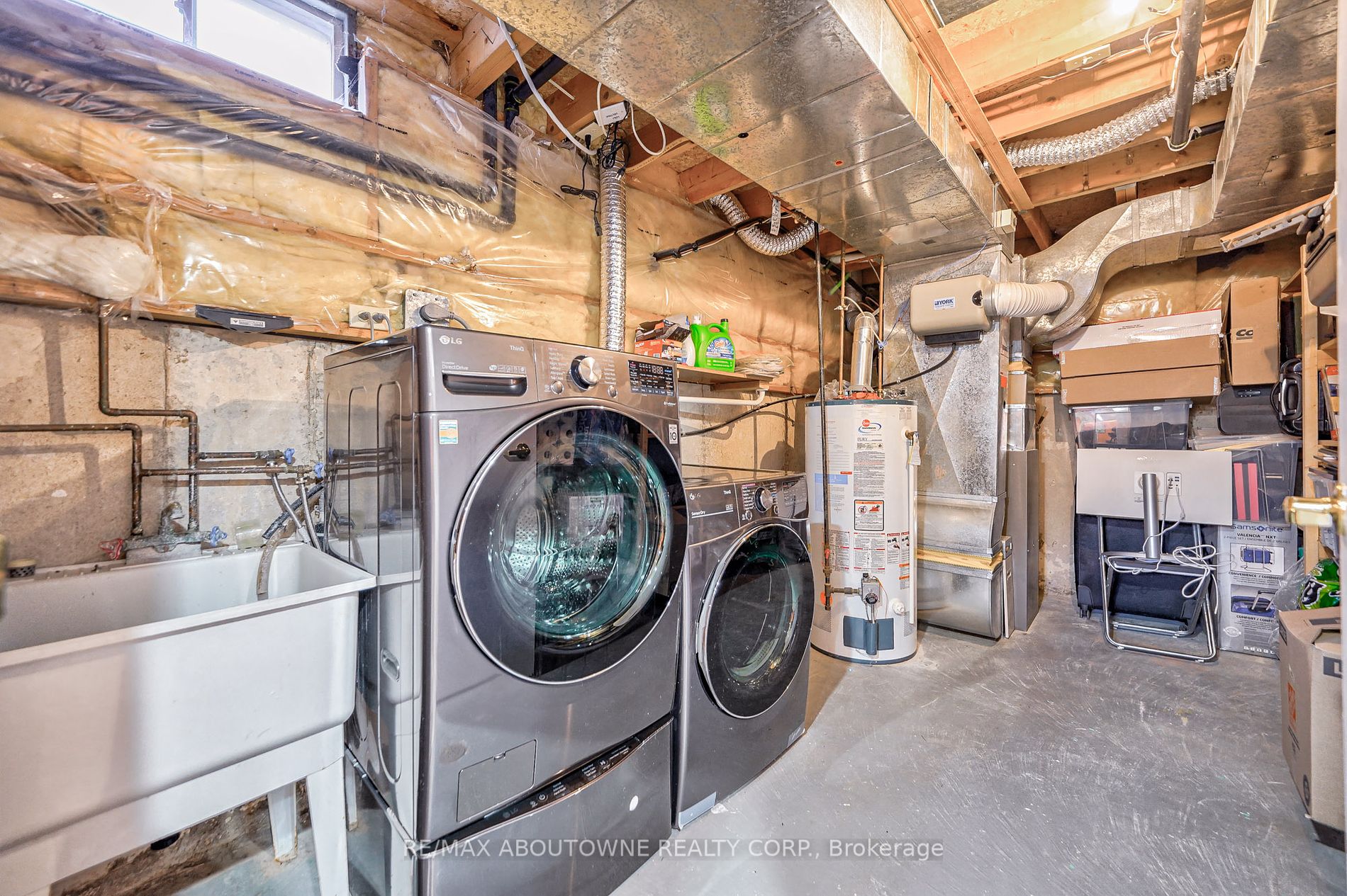 1394 Cobbler Lane Oakville 1,249,000 • IVANRE