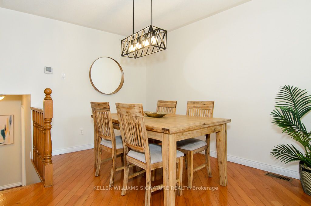 3096 Driftwood Dr Burlington 950,000 • IVANRE