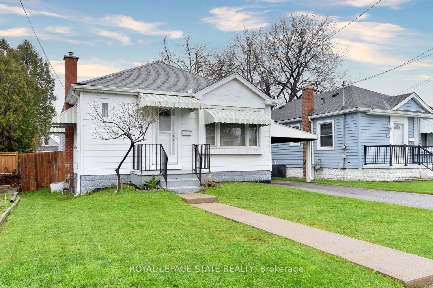 164 East 25th St Hamilton 699,900 • UnityRE