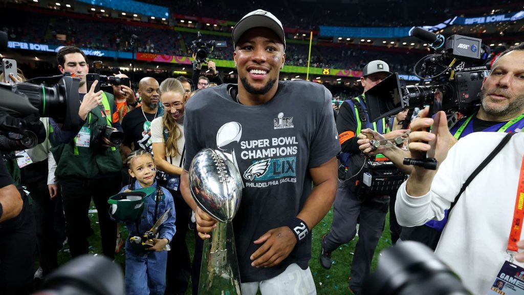 Saquon Barkley hace historia: el corredor mejor pagado de la NFL
