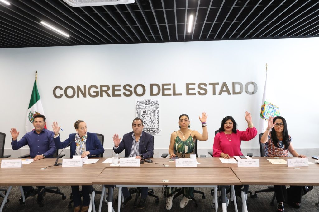Aprueban exhortos para justicia, transparencia y equidad en Puebla