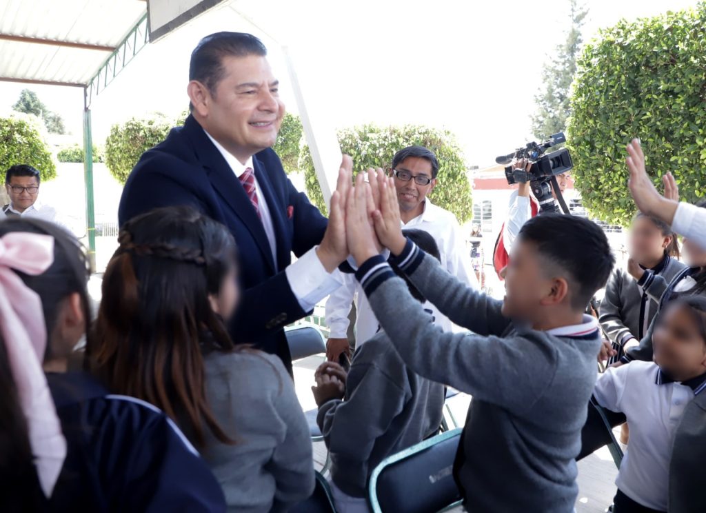 Universidades Tecnológicas de Puebla contarán con Centros de Transformación