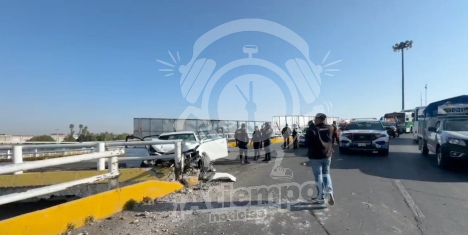 Investigan choque en puente de La CAPU: vehículo tendría reporte de robo