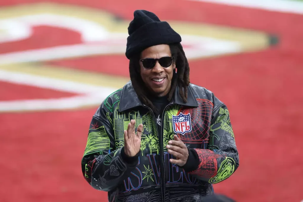 Jay-Z demanda por difamación a mujer que lo acusó de violación