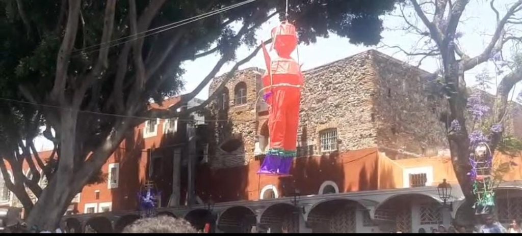 Celebran la Quema de Judas 2025 en el Barrio del Artista