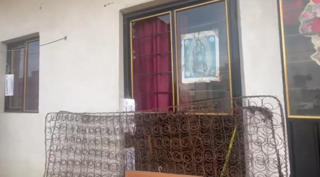 Comando armado irrumpe en vivienda y ejecuta a un hombre en Zacatepec