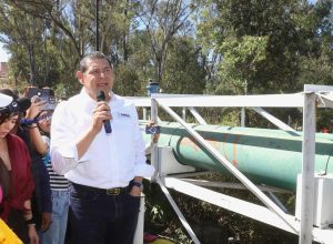 this is an alt image