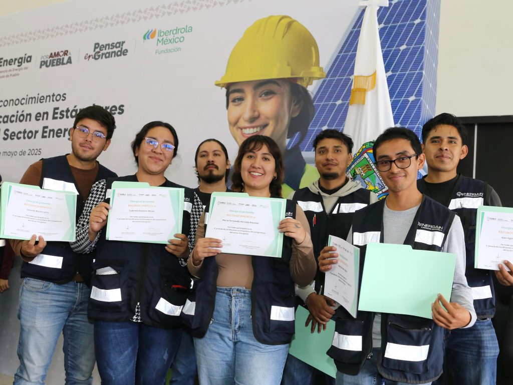 Puebla impulsa certificación en energías limpias con apoyo de Iberdrola