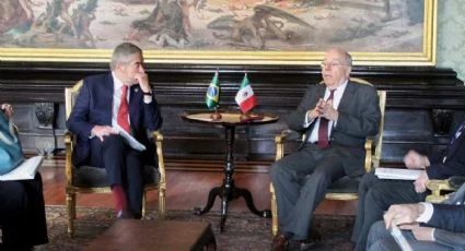 De la Fuente inicia reuniones bilaterales en cumbre de los BRICS