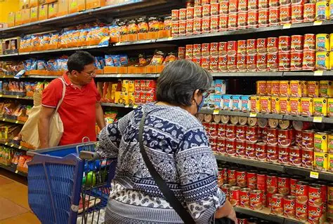 Aumenta ligeramente la confianza del consumidor en julio: INEGI y Banxico